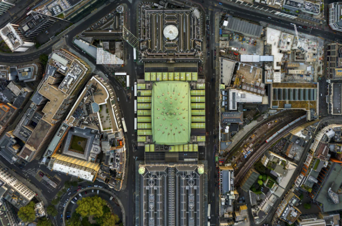 Один из известных рынков не только в Англии, но и во всем мире. Один из известных рынков не только в Англии, но и во всем мире.