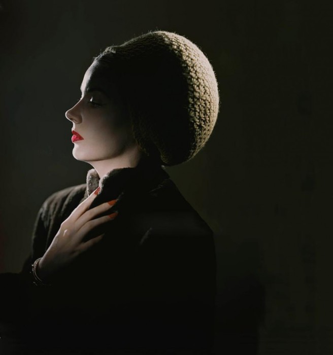 Вязаный шлеме от Хэтти Карнеги, 1945 год. Вязаный шлеме от Хэтти Карнеги, 1945 год.