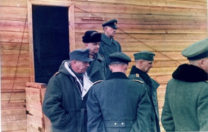 Капитуляция немецкого командования под Сталинградом. Капитуляция немецкого командования под Сталинградом.