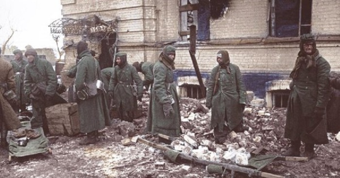 Изможденная боями армия Паулюса. Изможденная боями армия Паулюса.