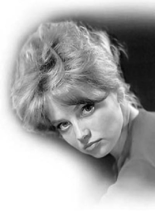 Актриса Московского театра-студии киноактёра. | Фото: sibmincult.ru. Актриса Московского театра-студии киноактёра. | Фото: sibmincult.ru.