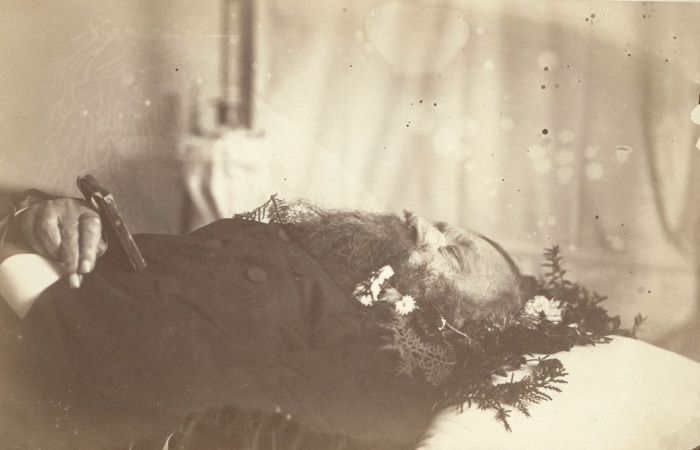 Умерший миллионер из города Кяхты. Умерший миллионер из города Кяхты.