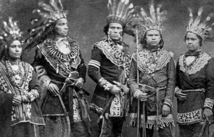 Племя оджибве. / Фото: bolshoyvopros.ru Племя оджибве. / Фото: bolshoyvopros.ru