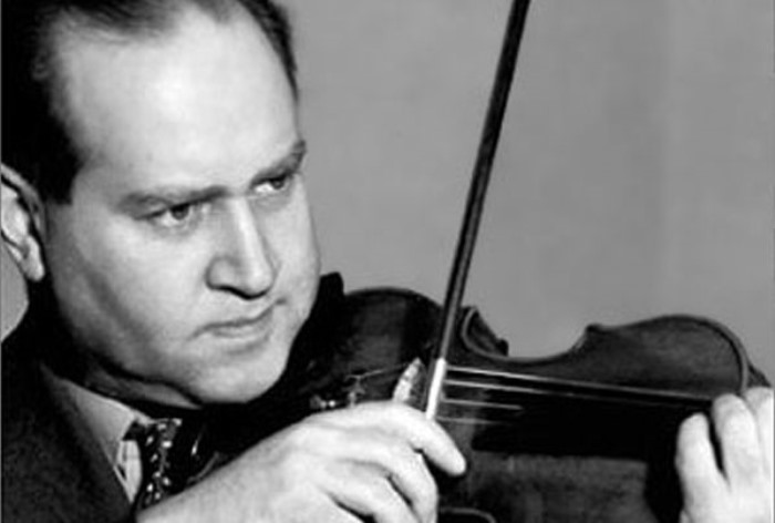 Знаменитый скрипач Давид Ойстрах | Фото: newrezume.org Знаменитый скрипач Давид Ойстрах | Фото: newrezume.org