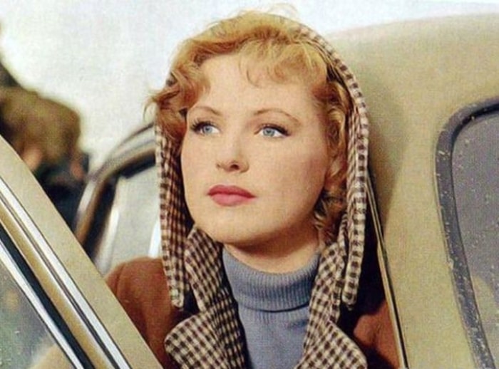 Одна из самых красивых актрис советского кино | Фото: kinopoisk.ru Одна из самых красивых актрис советского кино | Фото: kinopoisk.ru