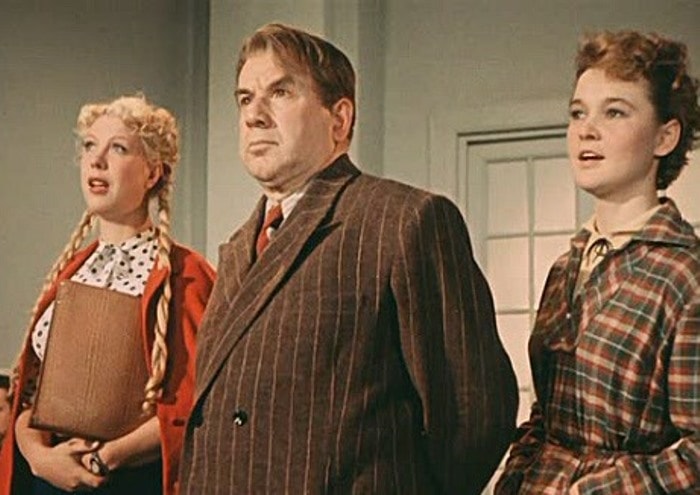 Кадр из фильма *Карнавальная ночь*, 1956 | Фото: kinopoisk.ru Кадр из фильма *Карнавальная ночь*, 1956 | Фото: kinopoisk.ru