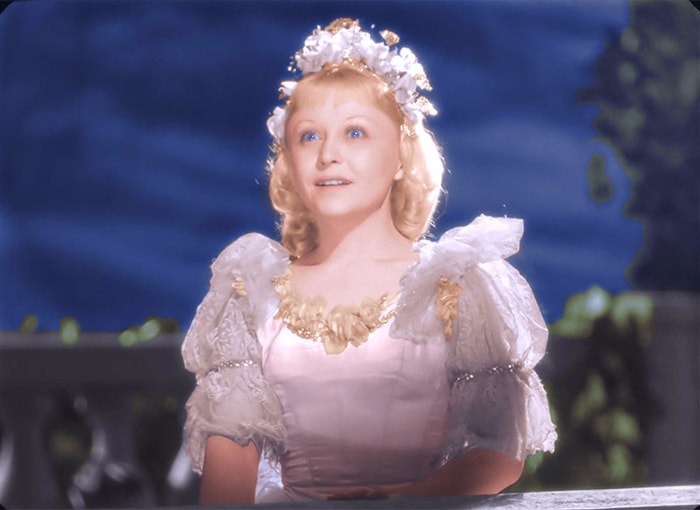 Самая известная Золушка – Янина Жеймо | Фото: liveinternet.ru Самая известная Золушка – Янина Жеймо | Фото: liveinternet.ru