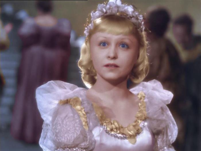 Янина Жеймо в фильме *Золушка*, 1947 | Фото: kino-teatr.ru Янина Жеймо в фильме *Золушка*, 1947 | Фото: kino-teatr.ru