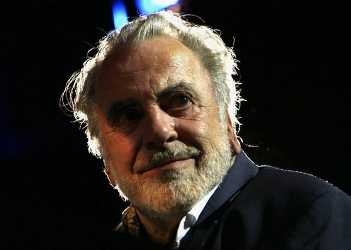 Максимилиан Шелл - актёр, режиссёр и миллионер. / Фото: kinoamator.ru Максимилиан Шелл - актёр, режиссёр и миллионер. / Фото: kinoamator.ru