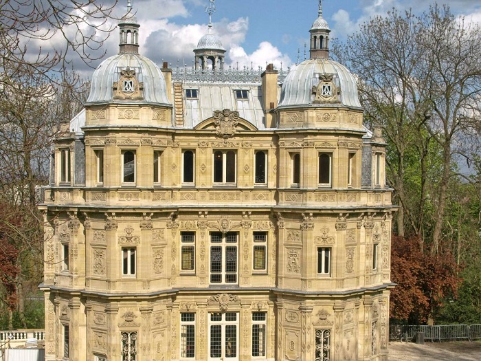 Дом-музей А. Дюма. | Фото: allday.com. Дом-музей А. Дюма. | Фото: allday.com.