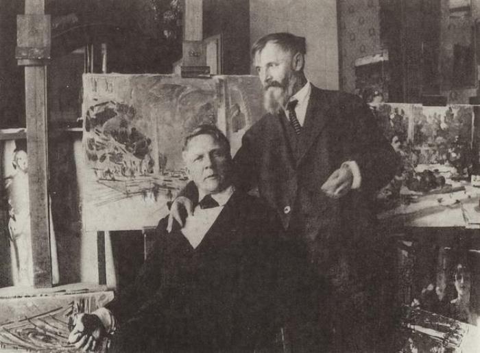 К. Коровин в своей парижской мастерской с Ф. Шаляпиным | Фото: culture.ru