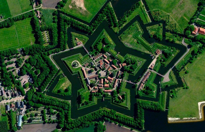 Вид на город Пальманова с высоты./фото: kizlarsoruyor.com Вид на город Пальманова с высоты./фото: kizlarsoruyor.com