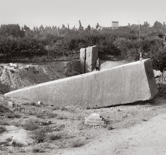 Этот блок - самый большой обработанный камень на свете. Этот блок - самый большой обработанный камень на свете.