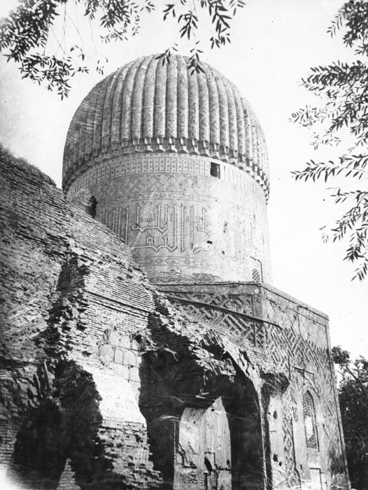 Мавзолей Тамерлана и семьи Тимуридов в Самарканде. Мавзолей Тамерлана и семьи Тимуридов в Самарканде.