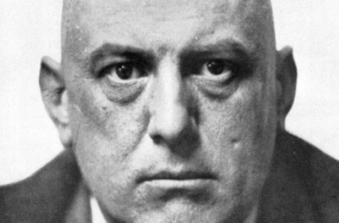 Алистер Кроули- шпион и оккультист. Алистер Кроули- шпион и оккультист.