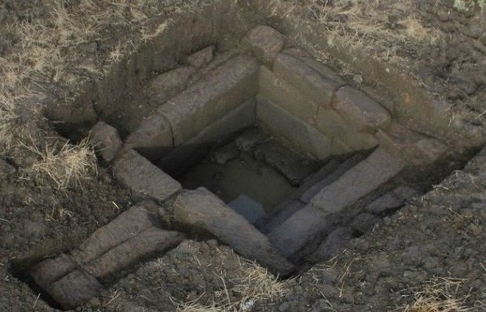 Древние проклятие: колодец Св. Анны. / Фото: listverse.com Древние проклятие: колодец Св. Анны. / Фото: listverse.com