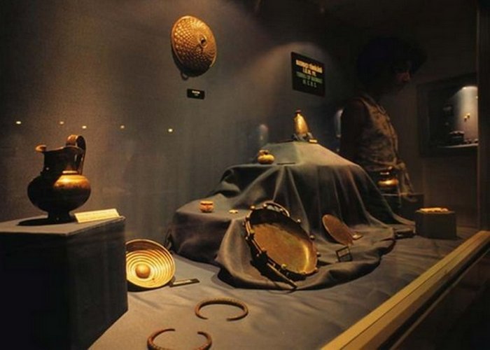 Древние проклятие: злоключения Сокровищ Креза. / Фото: listverse.com Древние проклятие: злоключения Сокровищ Креза. / Фото: listverse.com