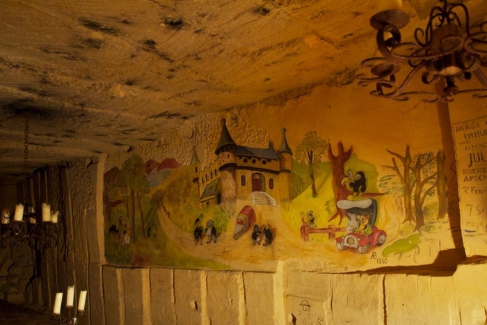 Пещеры Маастрихта: 04ххх. Пещеры Маастрихта: 04ххх.