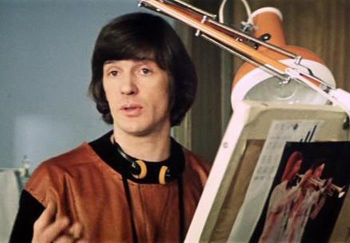 Александр Абдулов в фильме *Самая обаятельная и привлекательная*, 1985 | Фото: kinomania.ru Александр Абдулов в фильме *Самая обаятельная и привлекательная*, 1985 | Фото: kinomania.ru