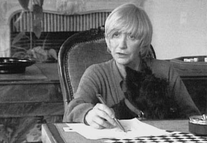 Автор романов *Здравствуй, грусть* и *Немного солнца в холодной воде* | Фото: personbio.com