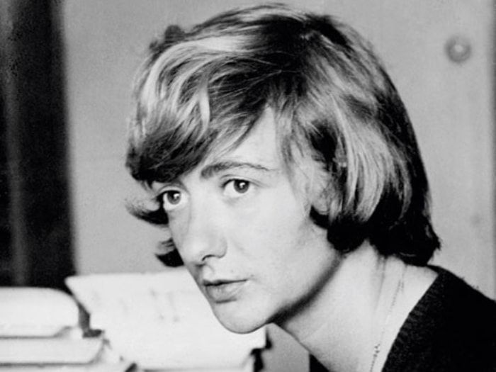 Знаменитая французская писательница Франсуаза Саган | Фото: personbio.com