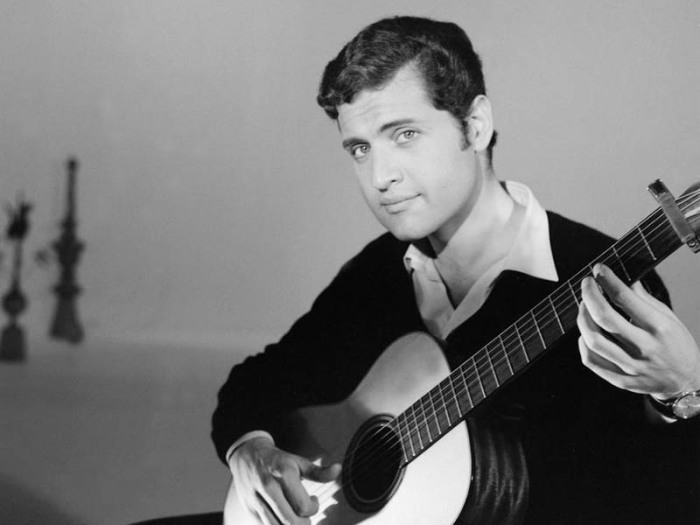 Джо Дассен - молодой исполнитель, идущий к успеху. | Фото: cdn.tvc.ru. Джо Дассен - молодой исполнитель, идущий к успеху. | Фото: cdn.tvc.ru.