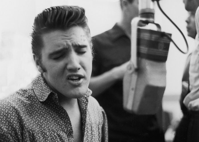 Элвис Пресли - просто король. / Фото: mytattoospro.com Элвис Пресли - просто король. / Фото: mytattoospro.com