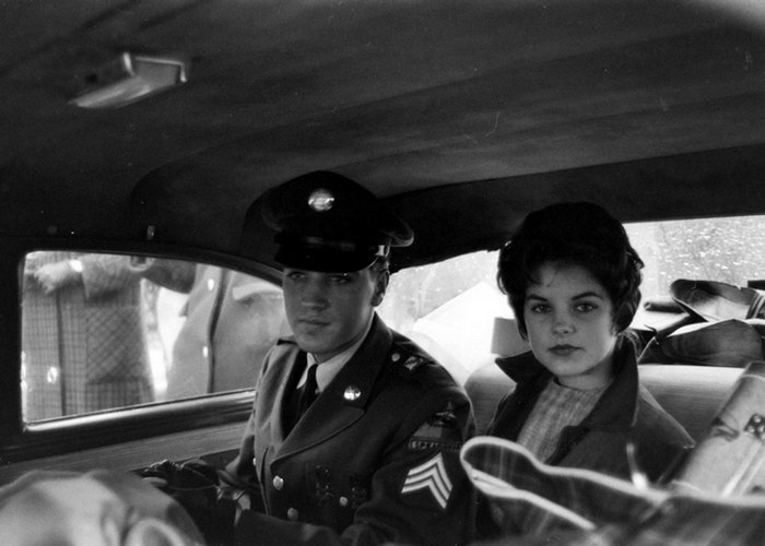 Влюблённые. / Фото: theredlist.com Влюблённые. / Фото: theredlist.com