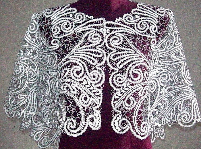 Пелерина из елецкого кружева. | Фото: delaemrukami.info. Пелерина из елецкого кружева. | Фото: delaemrukami.info.