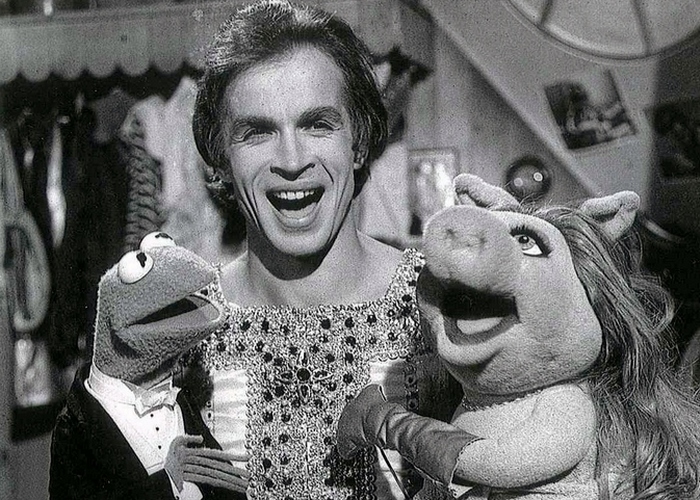 Нуреев и мапеды. / Фото: subscribe.ru Нуреев и мапеды. / Фото: subscribe.ru