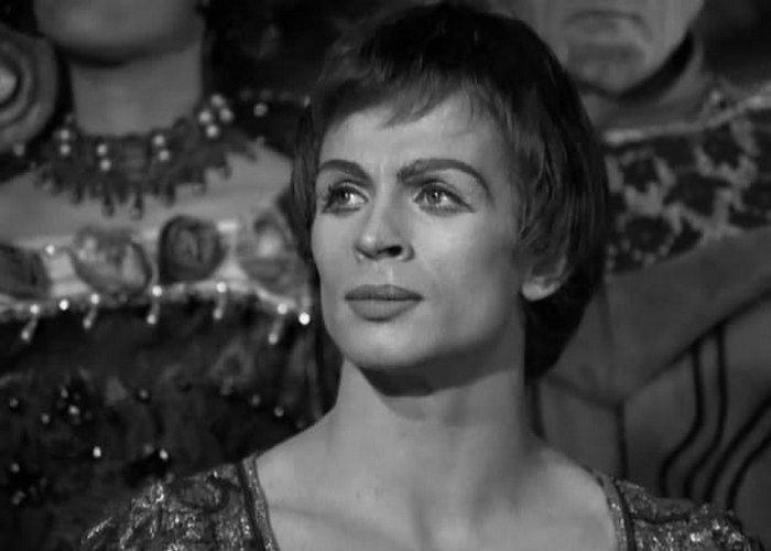 Рудольф Нуреев на сцене. / Фото: ufa.vibirai.ru Рудольф Нуреев на сцене. / Фото: ufa.vibirai.ru