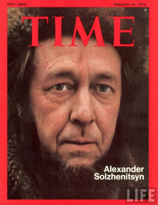Александр Солженицын на обложке Time в 1974 году. Александр Солженицын на обложке Time в 1974 году.