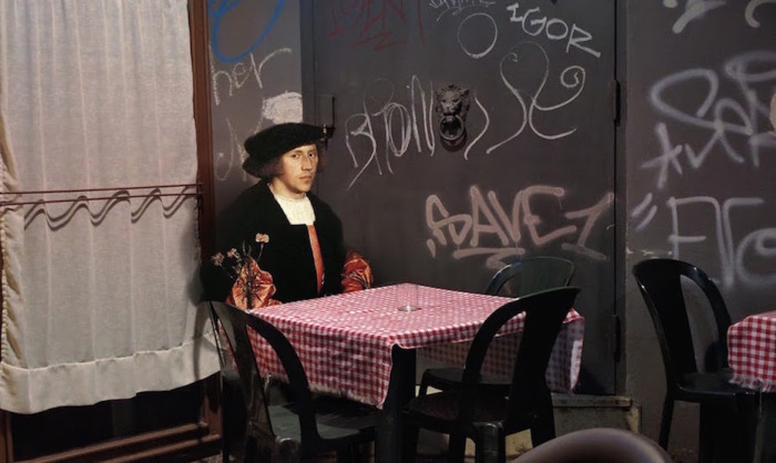 Кого он ждёт? Автор: Алексей Кондаков. Кого он ждёт? Автор: Алексей Кондаков.