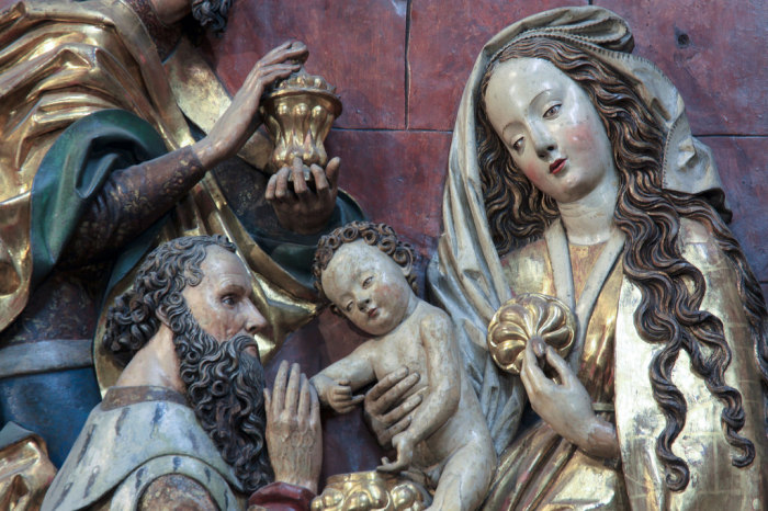 Поклонение волхвов. Элемент алтаря Вита Ствоша. | Фото: flickr.com. Поклонение волхвов. Элемент алтаря Вита Ствоша. | Фото: flickr.com.