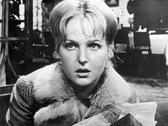 Елена Соловей в фильме *Дети Ванюшина*, 1973 | Фото: golbis.com Елена Соловей в фильме *Дети Ванюшина*, 1973 | Фото: golbis.com