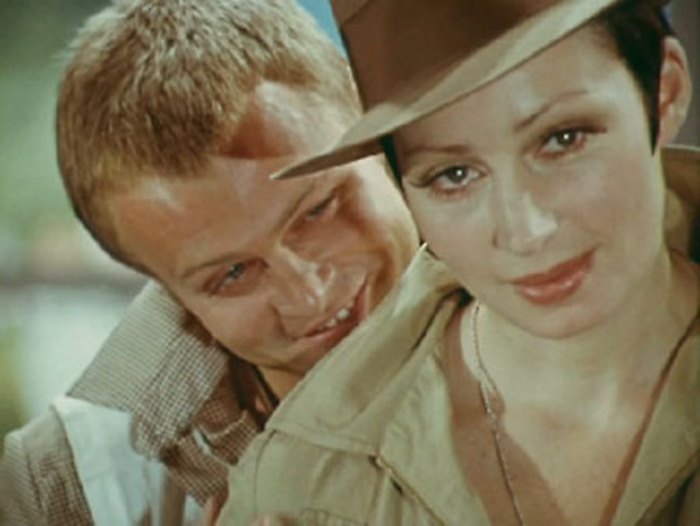 Актриса с первым мужем, Анатолием Васильевым | Фото: star-magazine.ru Актриса с первым мужем, Анатолием Васильевым | Фото: star-magazine.ru