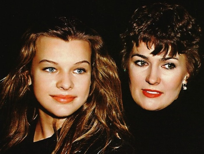 Милла Йовович и ее мать Галина Логинова | Фото: kino-teatr.ru Милла Йовович и ее мать Галина Логинова | Фото: kino-teatr.ru