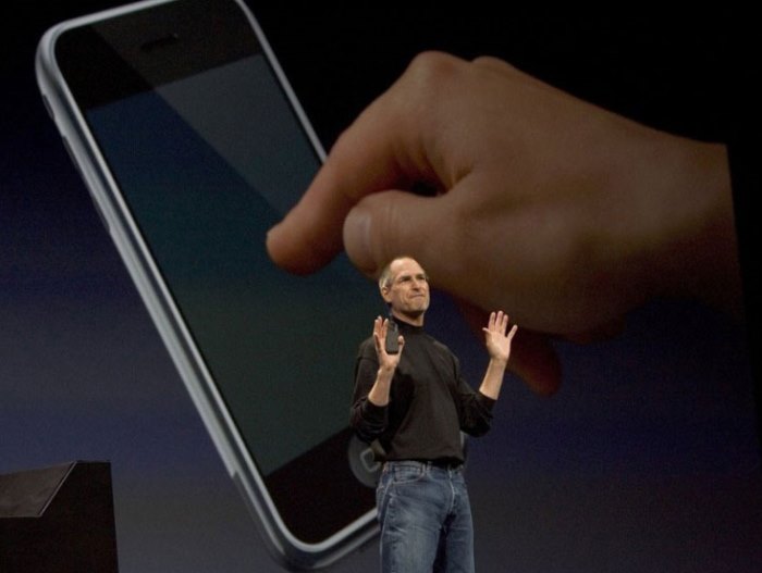 Выступление Джобса на конференции *Macworld*, 2011 | Фото: photolium.ru Выступление Джобса на конференции *Macworld*, 2011 | Фото: photolium.ru