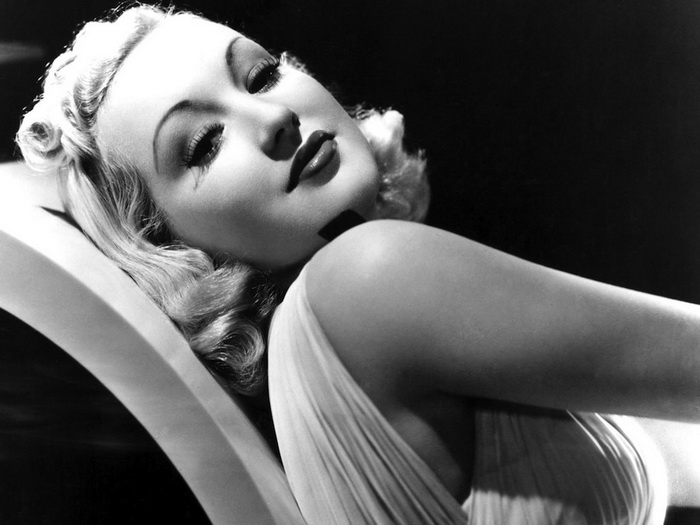 Бетти Грейбл внесла практику бритья ног в «массы» Бетти Грейбл внесла практику бритья ног в «массы»