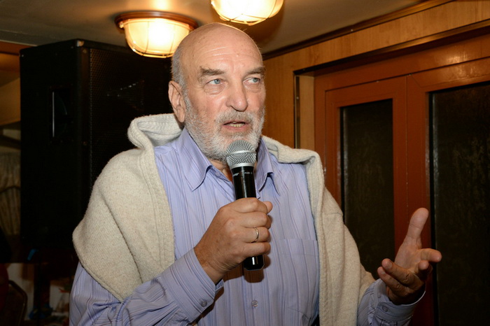 Актер Алексей Петренко Актер Алексей Петренко