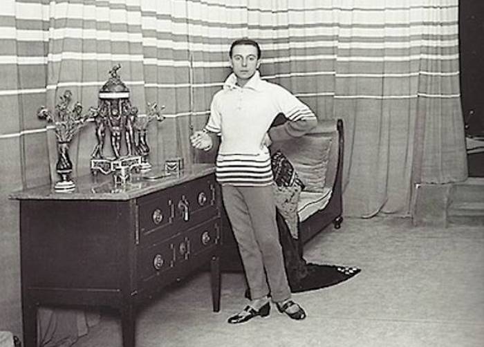 Эрте на своей вилле | Фото: liveinternet.ru Эрте на своей вилле | Фото: liveinternet.ru