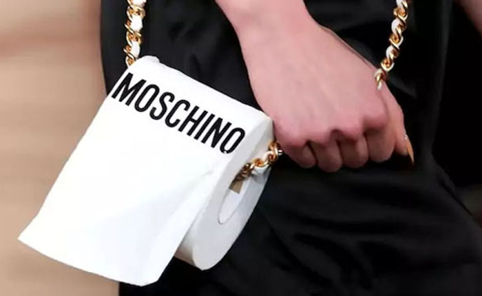 Элегантная сумочка от Moschino. Элегантная сумочка от Moschino.
