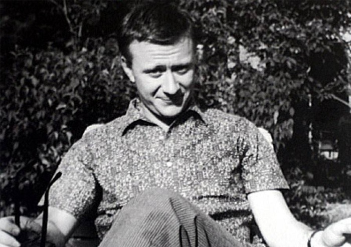 Андрей Миронов в юности. | Фото: news.boyarka.name. Андрей Миронов в юности. | Фото: news.boyarka.name.