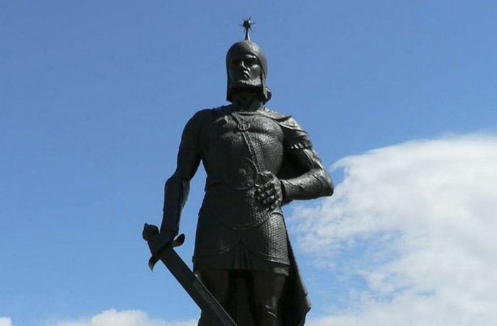 Бабак Хоррамдин. Бабак Хоррамдин.