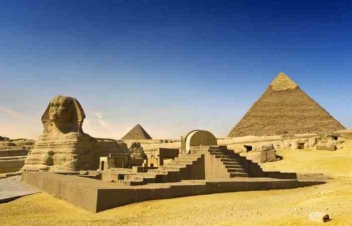 Величественный сфинкс. Величественный сфинкс.