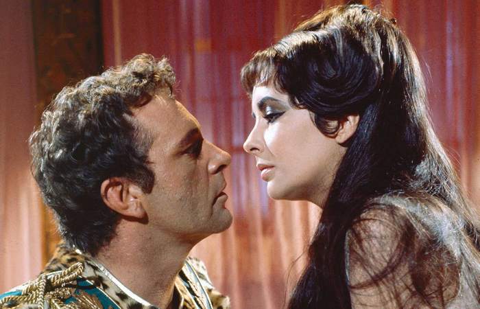 Элизабет Тейлор в начале карьеры. / Фото: hottestcelebs.xyz Элизабет Тейлор в начале карьеры. / Фото: hottestcelebs.xyz