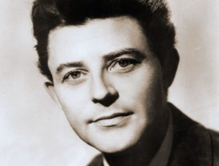 Знаменитый французский актер | Фото: chtoby-pomnili.com Знаменитый французский актер | Фото: chtoby-pomnili.com