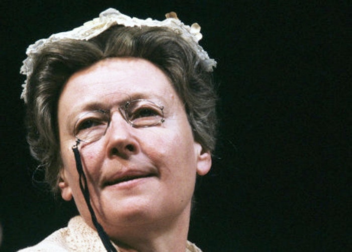 Народная артистка СССР Ия Саввина | Фото: chtoby-pomnili.com Народная артистка СССР Ия Саввина | Фото: chtoby-pomnili.com