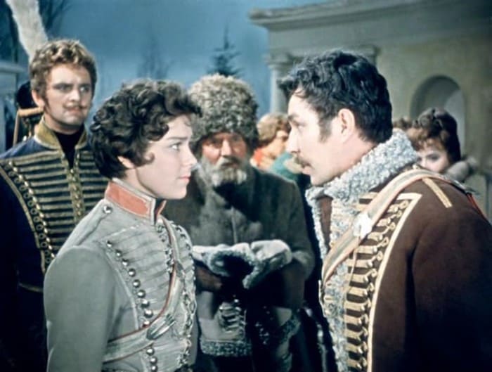 Кадр из фильма *Гусарская баллада*, 1962 | Фото: kino-teatr.ruа Кадр из фильма *Гусарская баллада*, 1962 | Фото: kino-teatr.ruа