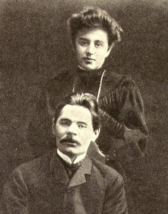 Максим Горький и Мария Андреева в счастливые дни любви. / Фото: s-clemens.ru Максим Горький и Мария Андреева в счастливые дни любви. / Фото: s-clemens.ru